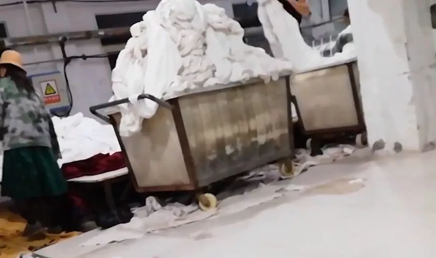 太恶心！带血床单、普通被套混洗！违规原料“暴力蒸白”！7天、如家都被“点名”！如家紧急发布官方声明！