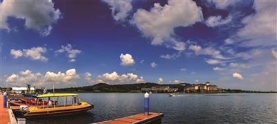 坐揽25000亩湖山 地铁口 揭开一座康养大城神秘面纱