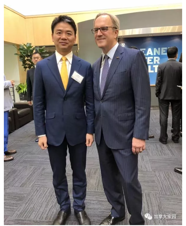 美警方公布:刘强东性侵学生案 疑似女主照片和