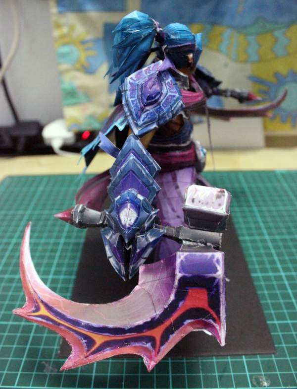 大神打造《DOTA2》敌法师纸模 造型霸气，细节神还原