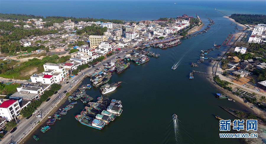 这是海南琼海潭门港(2018年3月5日摄). 新华社记者 郭程 摄