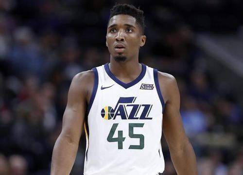 前nba犹他爵士队球员,前nba犹他爵士队球员是谁