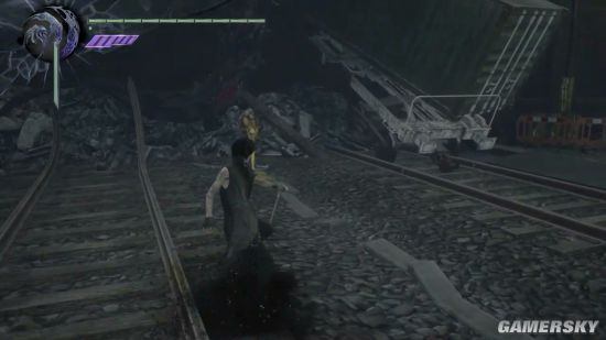 《鬼泣5》超长实机演示 V招式华丽大杀四方