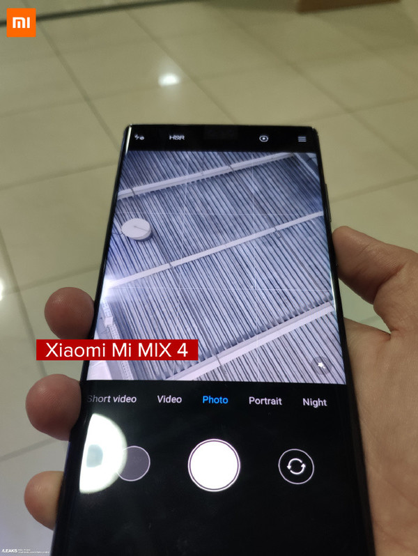 小米MIX 4真机照曝光窄边框屏下摄像头?王腾:假