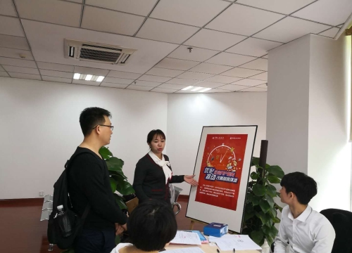 企业开户最多跑一次浙商银行重庆分行积极开