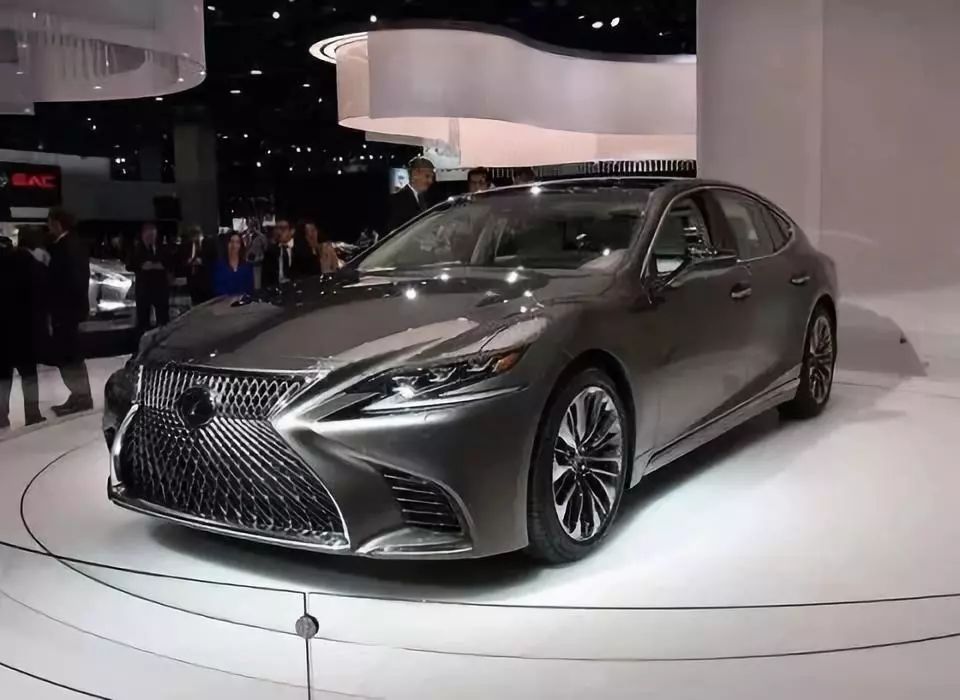 一品速递|7月1日起进口车关税下调 终端售价降