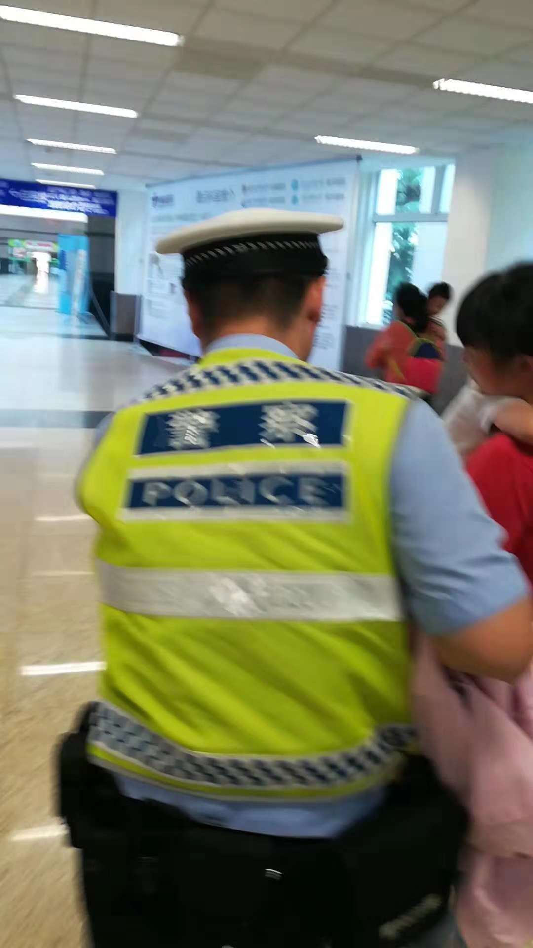 交警发微信朋友圈称无能为力,背后的故事让人