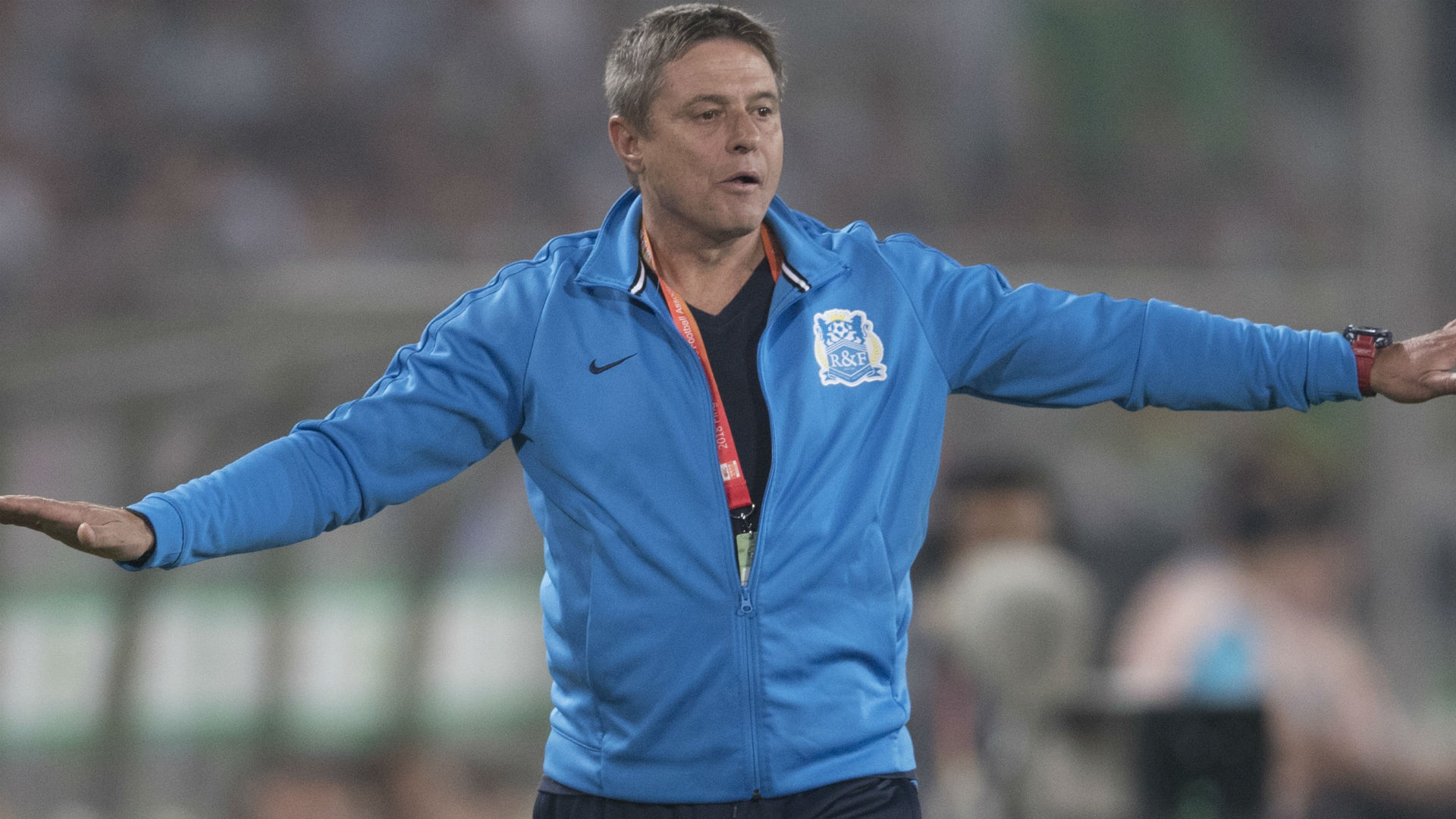 下树!富力新年第一签 穆萨登贝莱加盟球队