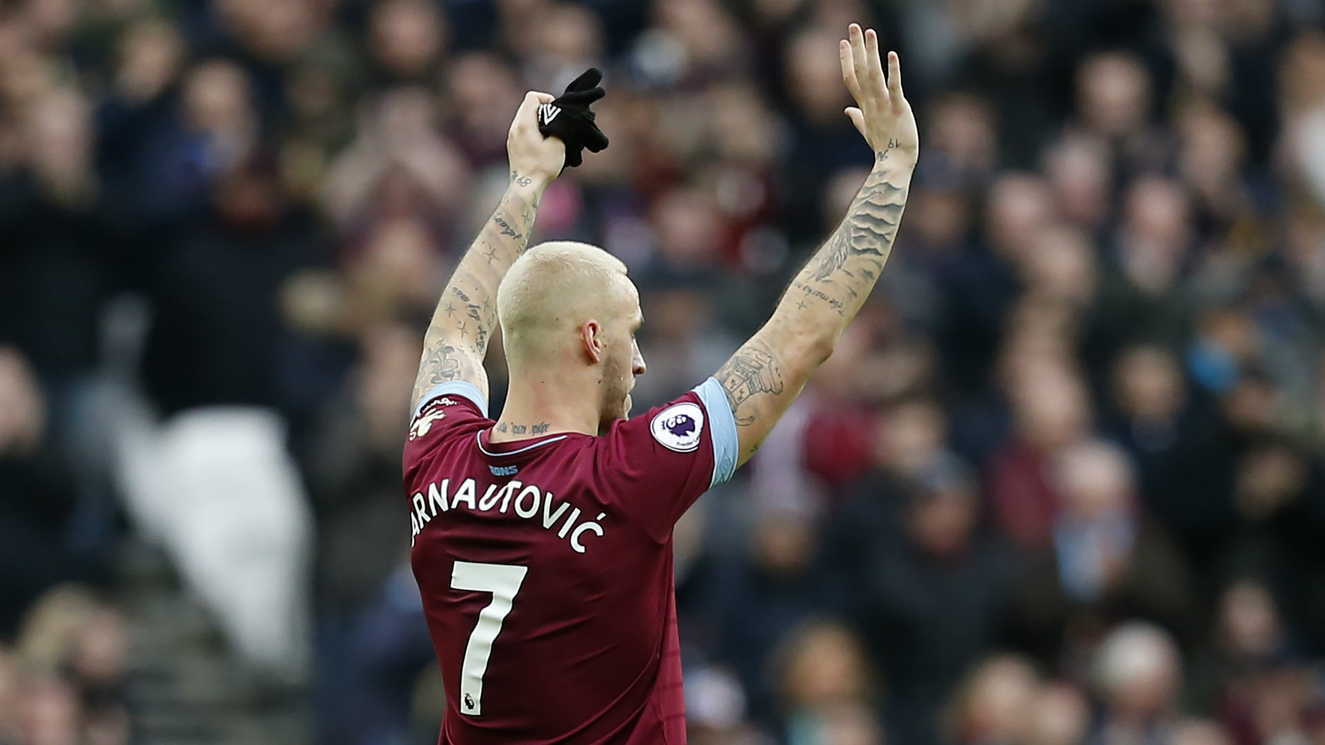 尘埃落定或雪藏警告 阿瑙托维奇无缘比赛大名单