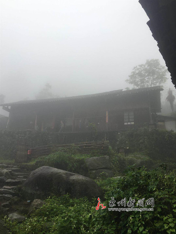 东安红军村里有个谢红军 几十年如一日守护红