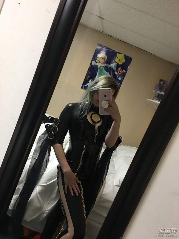 Twitch主播Cos贝姐大秀好身材 神谷英树狂赞: