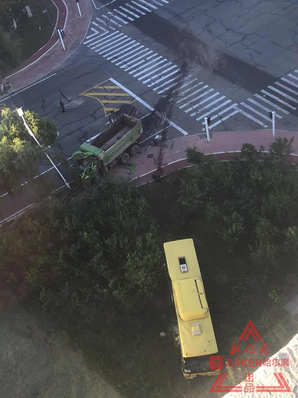 現場目擊