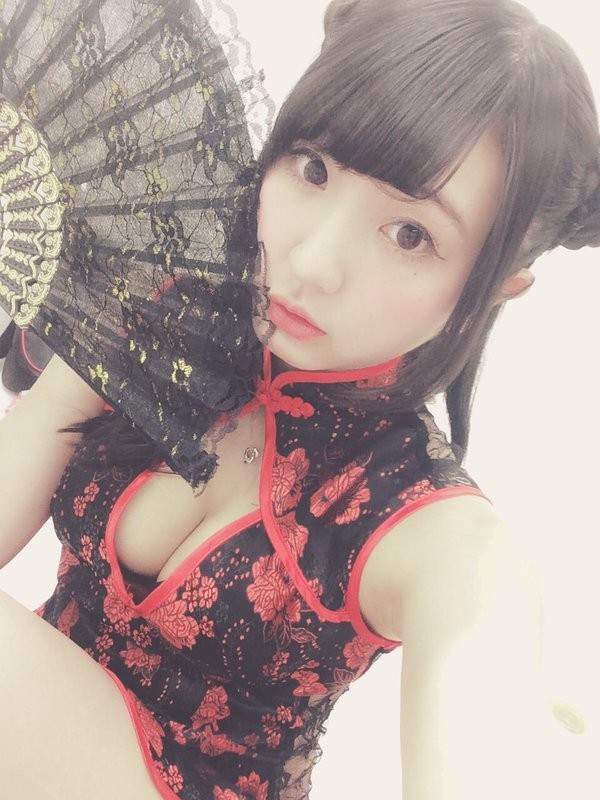 岛国E罩杯女星椎名香奈江私房照 身材火辣,颜值爆表