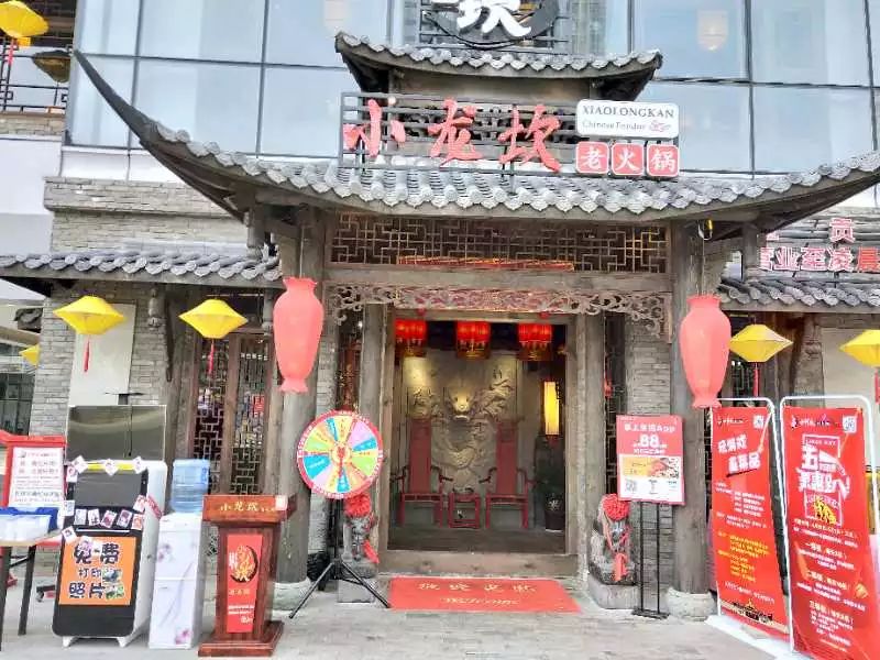 昆明小龙坎老火锅主动邀请媒体探后厨