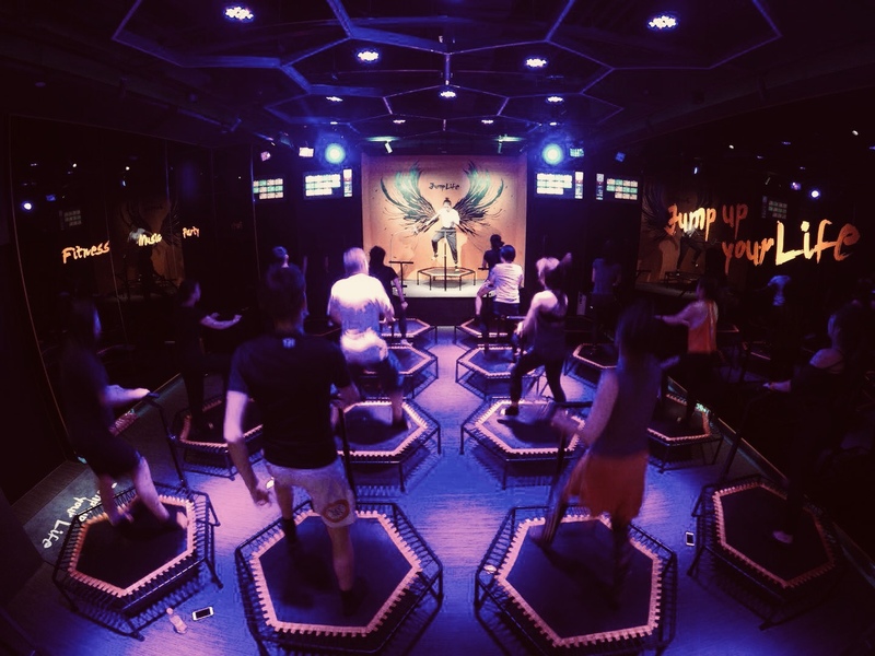 开业3个月成点评北京健身热榜第一,主打蹦床团