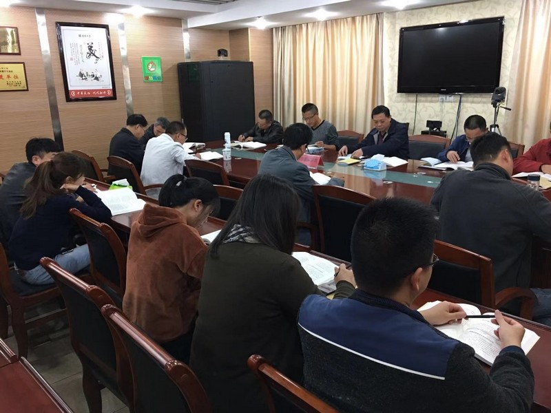 将乐县审计局开展综治三率宣传测评工作