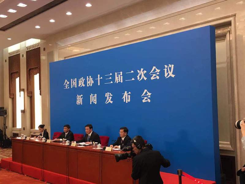 多名政协委员资格被取消 权健集团董事长束昱