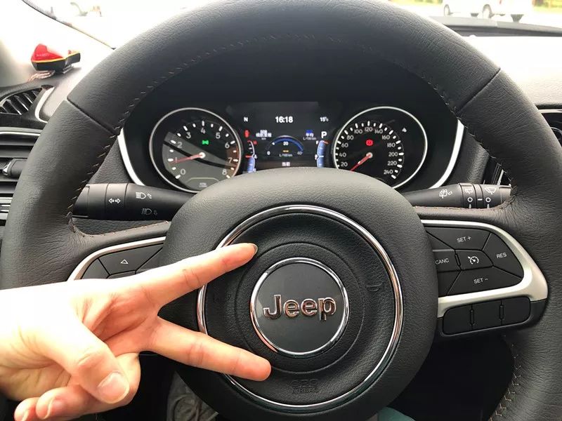 没有“小三”的烦恼就是舒坦 试驾Jeep新指南者1.3T