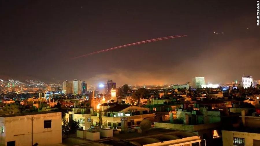 第一现场 | 美国军事打击叙利亚 大马士革上空传