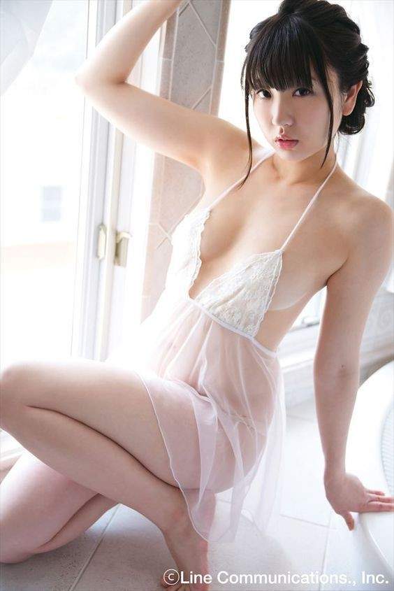 岛国E罩杯女星椎名香奈江私房照 身材火辣,颜值爆表