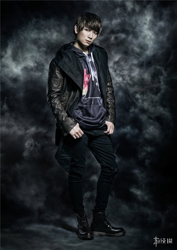 �ɰ������ֳָ�ͷ��������������̨�����¶�ױ�չ���