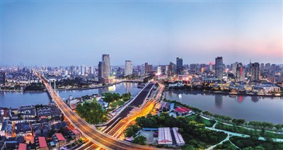图为宁波三江口。(资料图片)