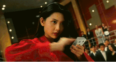 林青霞饮酒 张敏回眸,邱淑贞发牌,王祖贤穿衣 这些看似普通的小动作