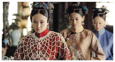 贵妃珍珠衫、璎珞两把头都是穿越的