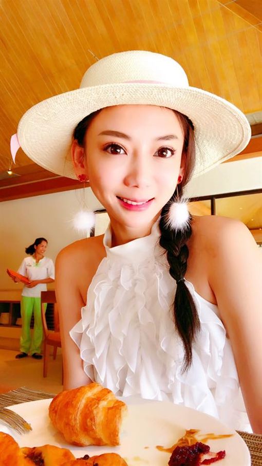 点击查看大图 ▲刘乔安当年容貌。(图/翻摄脸书)
