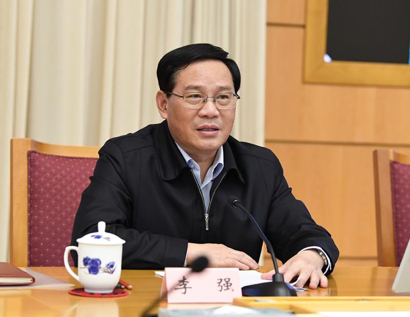 视频|上海市委中心组举行学习会 听取宪法辅导