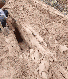 又白又有沟，蒙着面我也娶！