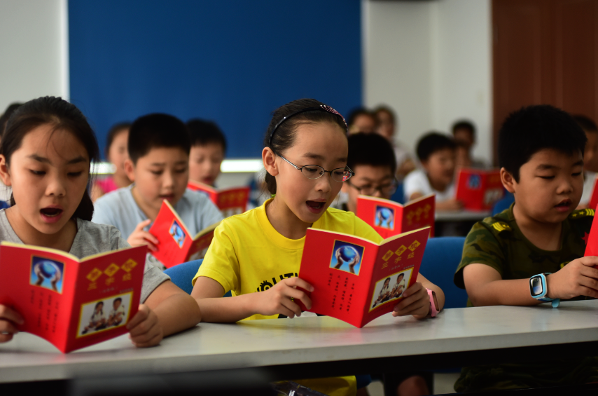 法国立法校园手机禁令, 江苏教育专家:手机入