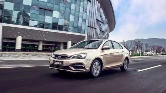 试驾丨站在用户立场说 全新帝豪是在B级车里面找对手