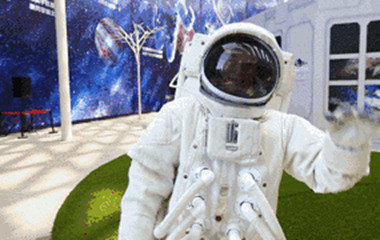 北京颐堤港惊现不明飞行物原因居然与《星球奇