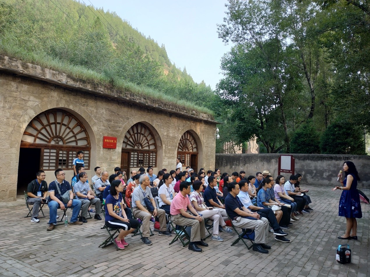 学习弘扬延安精神 推动学校事业发展--我校举办