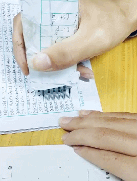 确定过眼神，他是要怼我的人