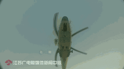 中国公安系统第一位女机长 14年飞行零差错