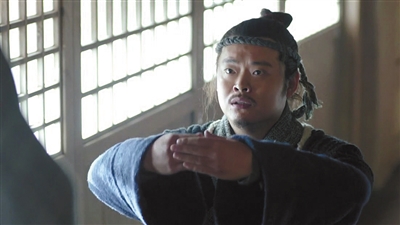 吴磊、刘亦菲、朱一龙这些“角儿”,全是他们一手选出