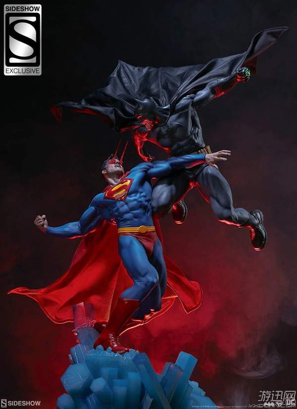 《蝙蝠侠大战超人》雕像公布 黑暗骑士力战钢铁之躯