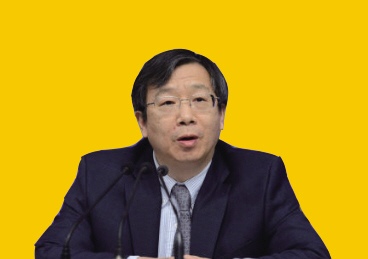 央行行长易纲履新百日