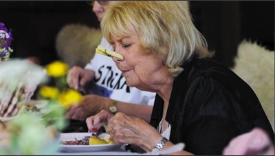 《风味人间》如何捕捉香臭两重天