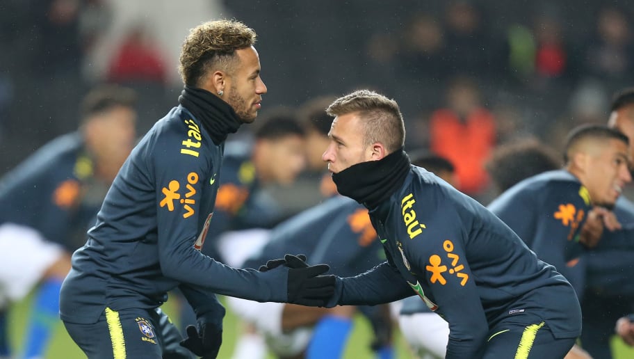 阿图尔:参加内马尔的生日派对是一个错误_国际足球_新浪竞技风暴_新浪网