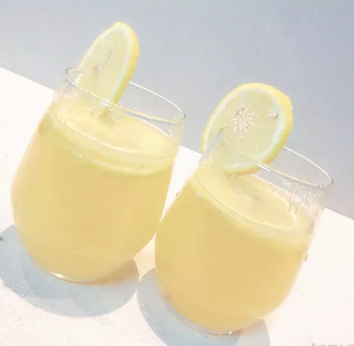 这10款超好喝的清凉饮品,在家里3分钟就能做好