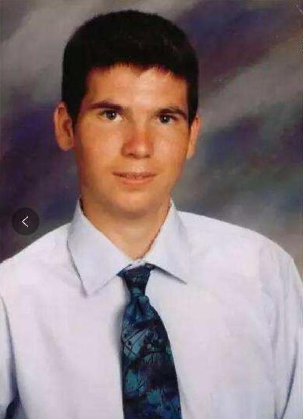 “过来者”的“告诫”：贺建奎基因编辑婴儿试验前传冷泉港实验室贺建奎脱靶