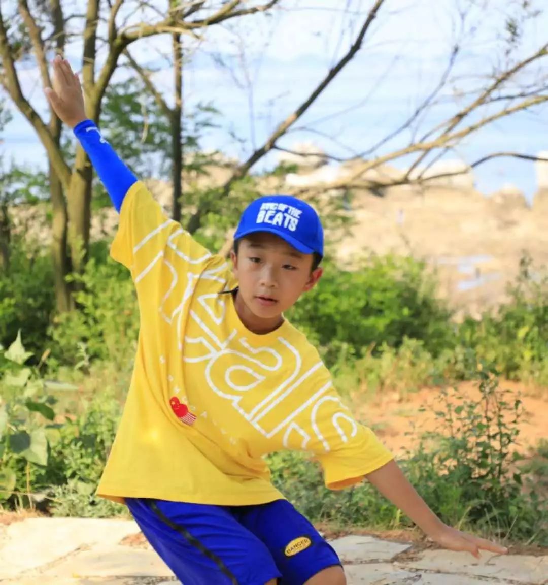 金石滩一学生家长将一段视频发错了群,没想到