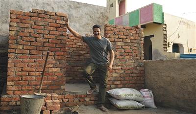 《厕所英雄》 在印度,方便一下有多难?|厕所英