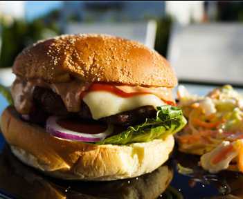 一个鸡腿汉堡的热量是多少