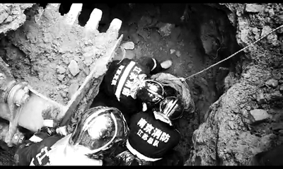 南京一工地发生坍塌一死一伤