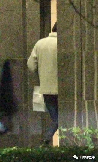 奔着结婚交往搬到同一栋公寓 他俩其实没分手