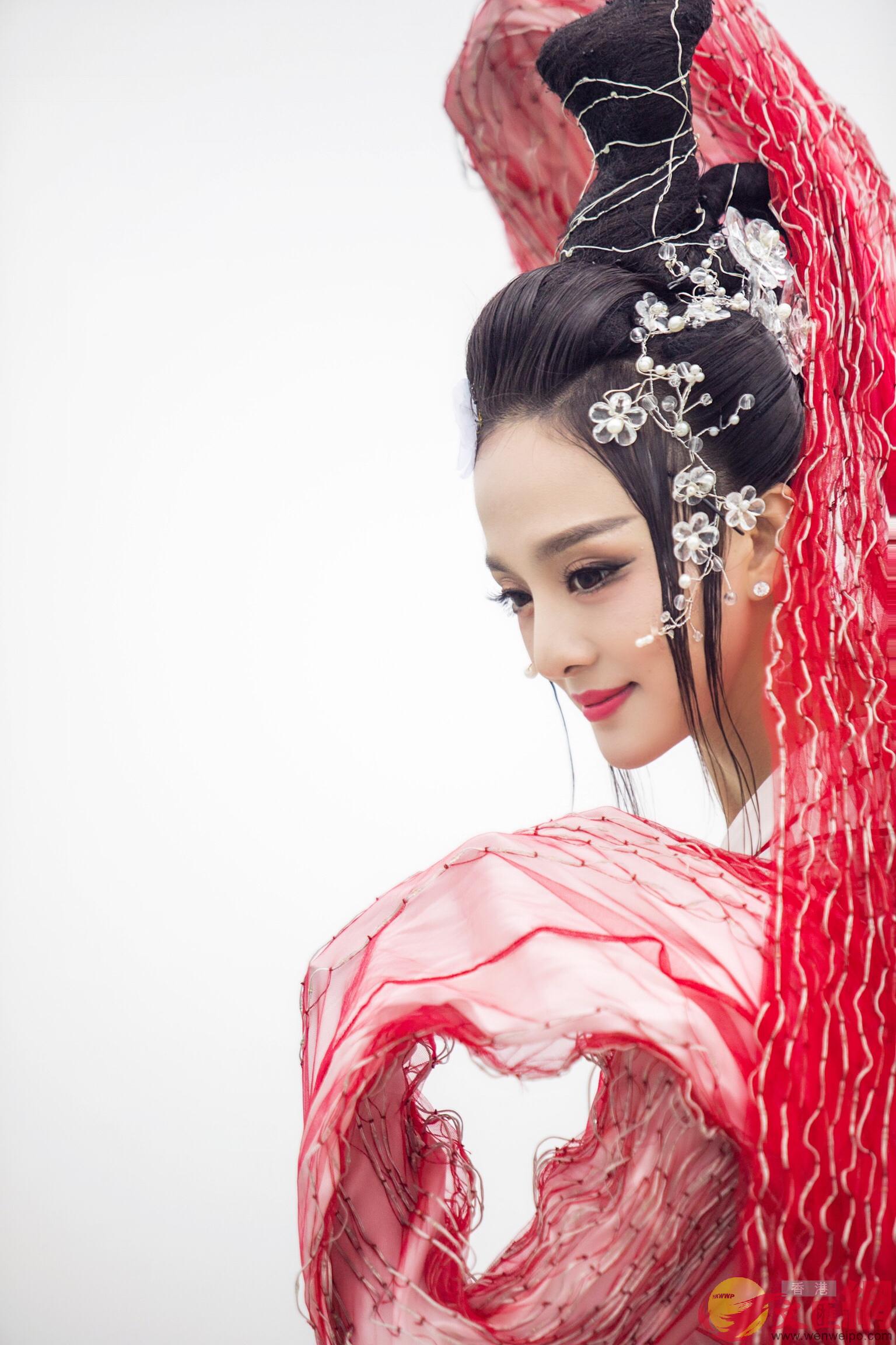骆文博:天涯明月 连接古今 传递美好